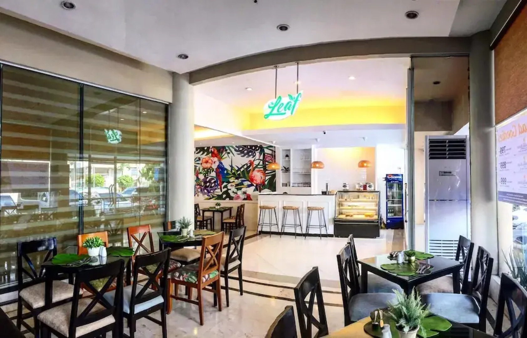 EON Centennial Plaza Hotel