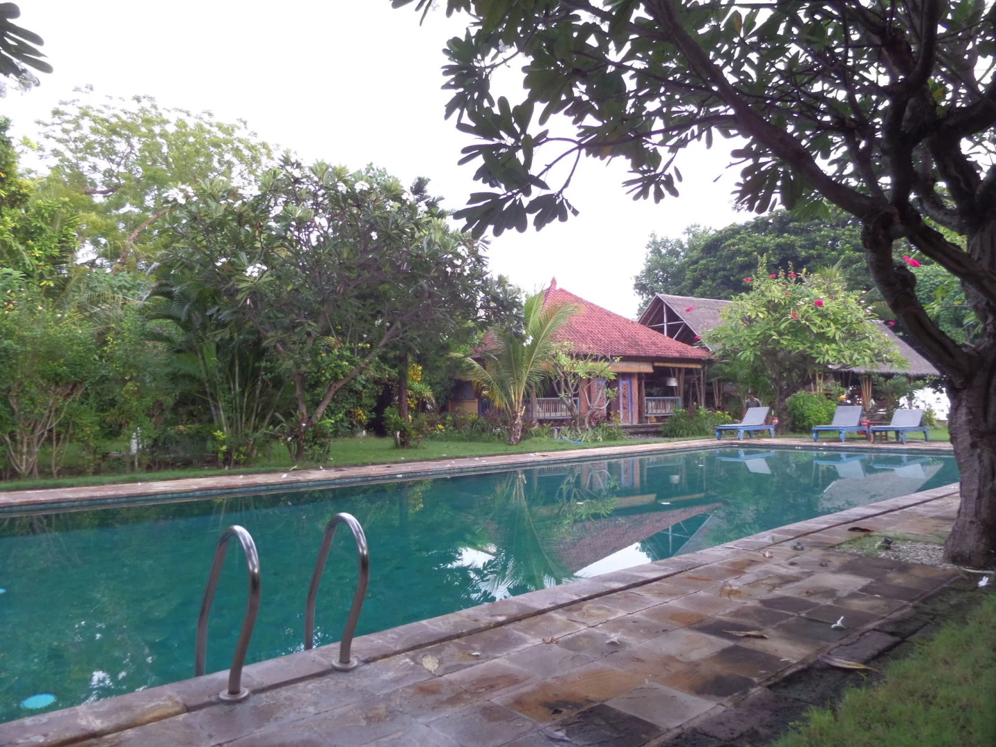 Taman Selini Wahana Beach Bungalows