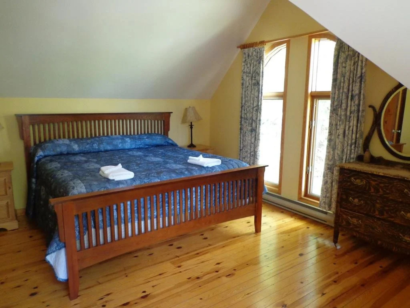 Port Cunnington Lodge & Resort