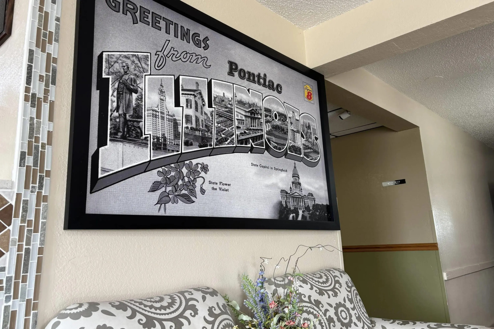 Super 8 by Wyndham Pontiac