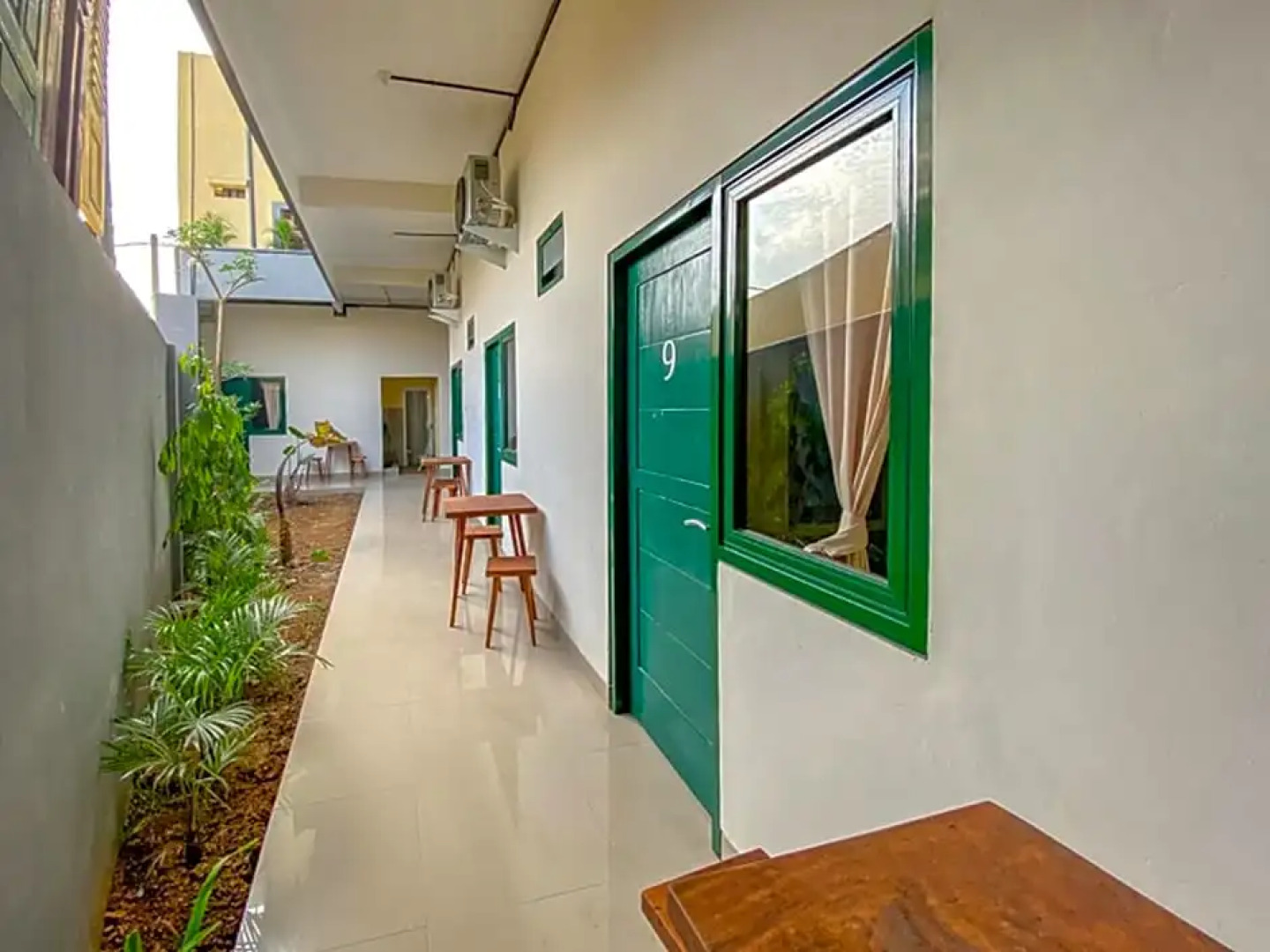 RedDoorz Syariah near Taman Bunga Adipura Sampang