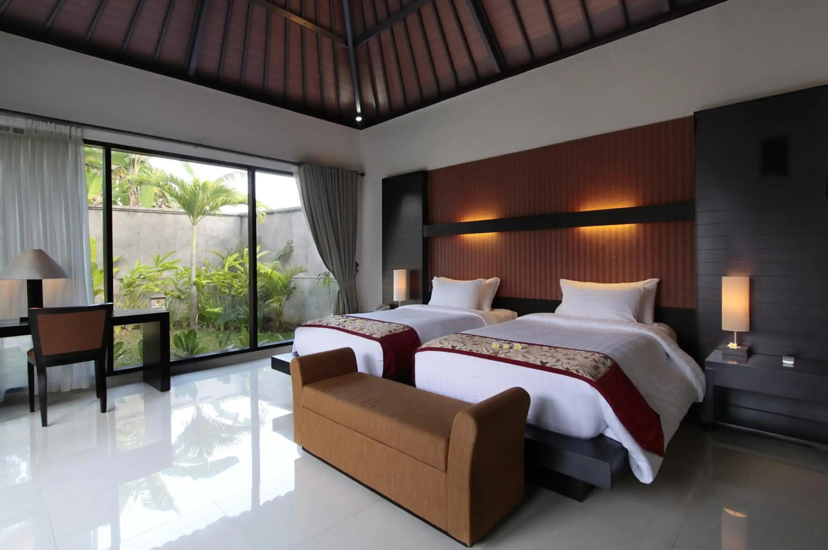 Santi Mandala Villa & Spa