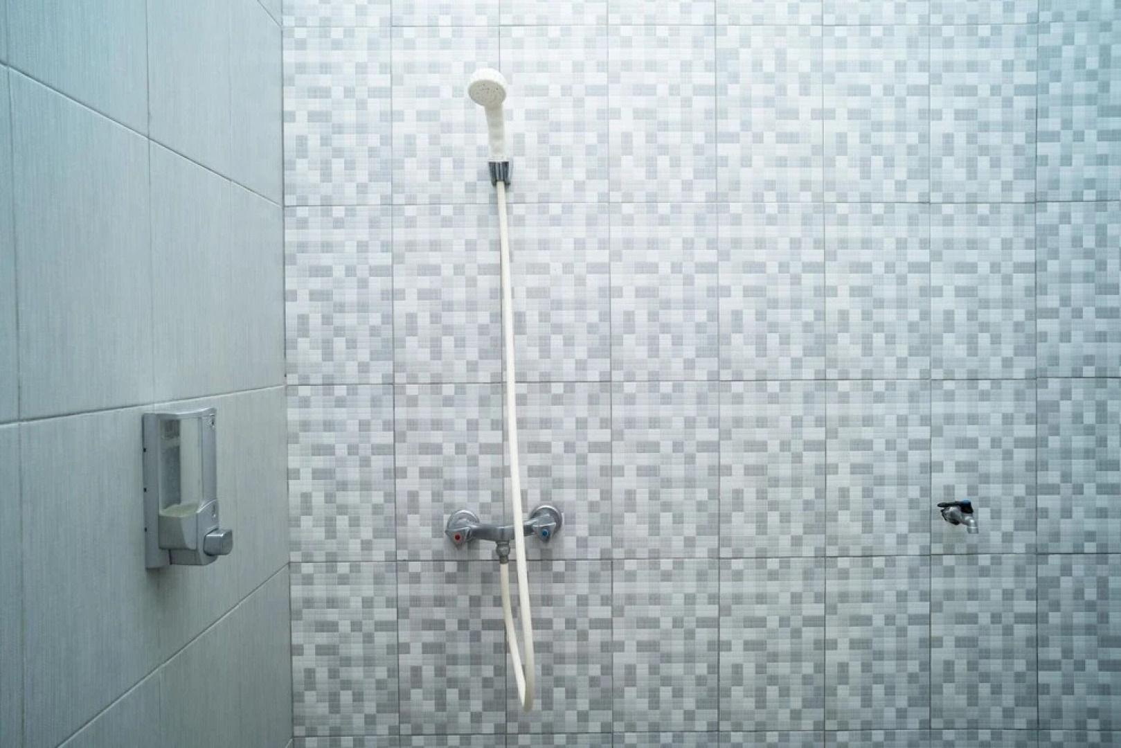 Sitiinggil Guesthouse by RedDoorz