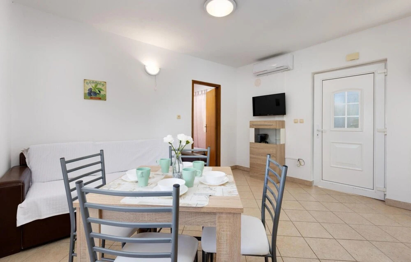 Nice Home in Gabonjin With Wifi and 1 Bedrooms