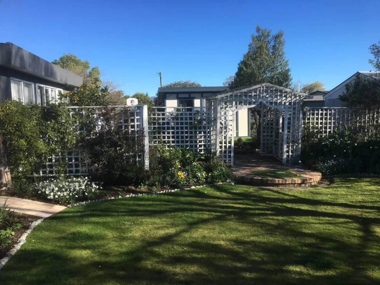 Purple-der House Accommodation