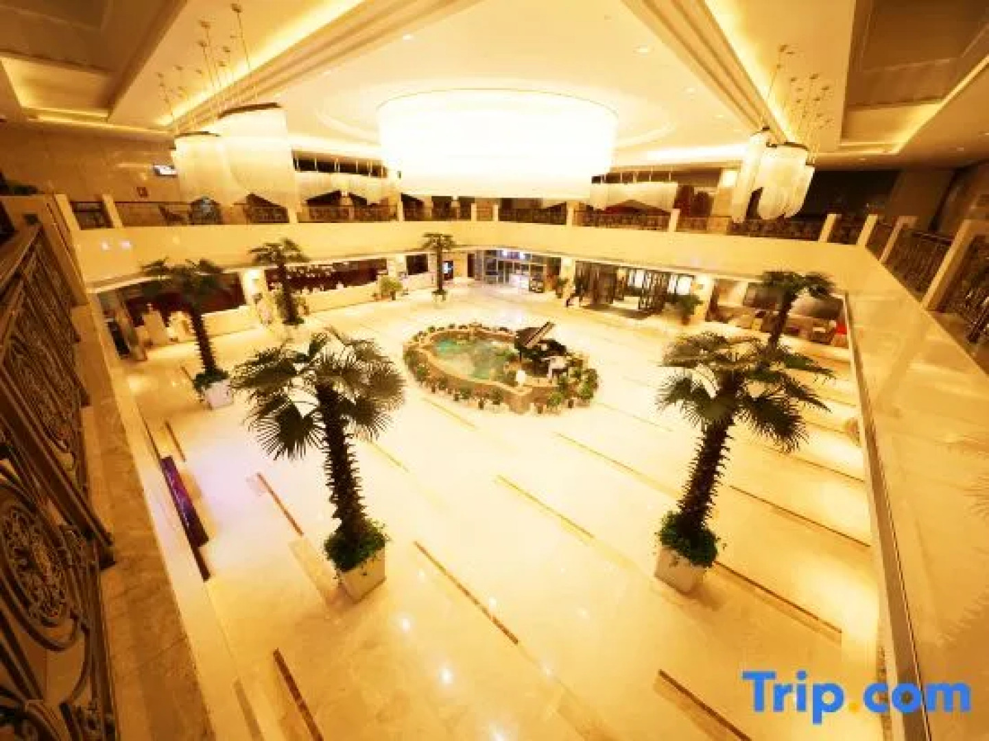 Zaoyuan Hotel - Yanan