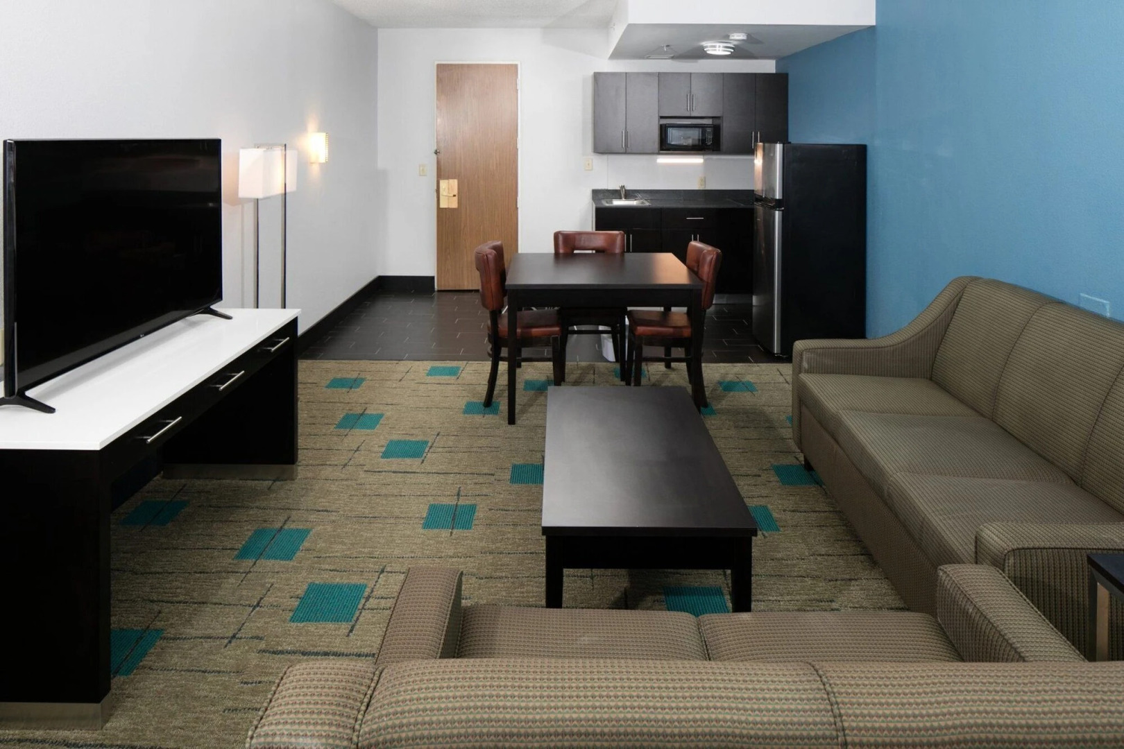 Hawthorn Extended Stay by Wyndham Chambersburg