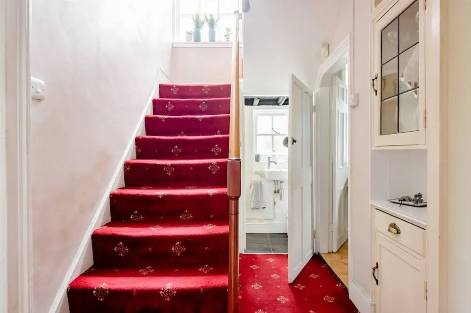 Billericay Georgian House, Sleeps 6 - Pet Friendly
