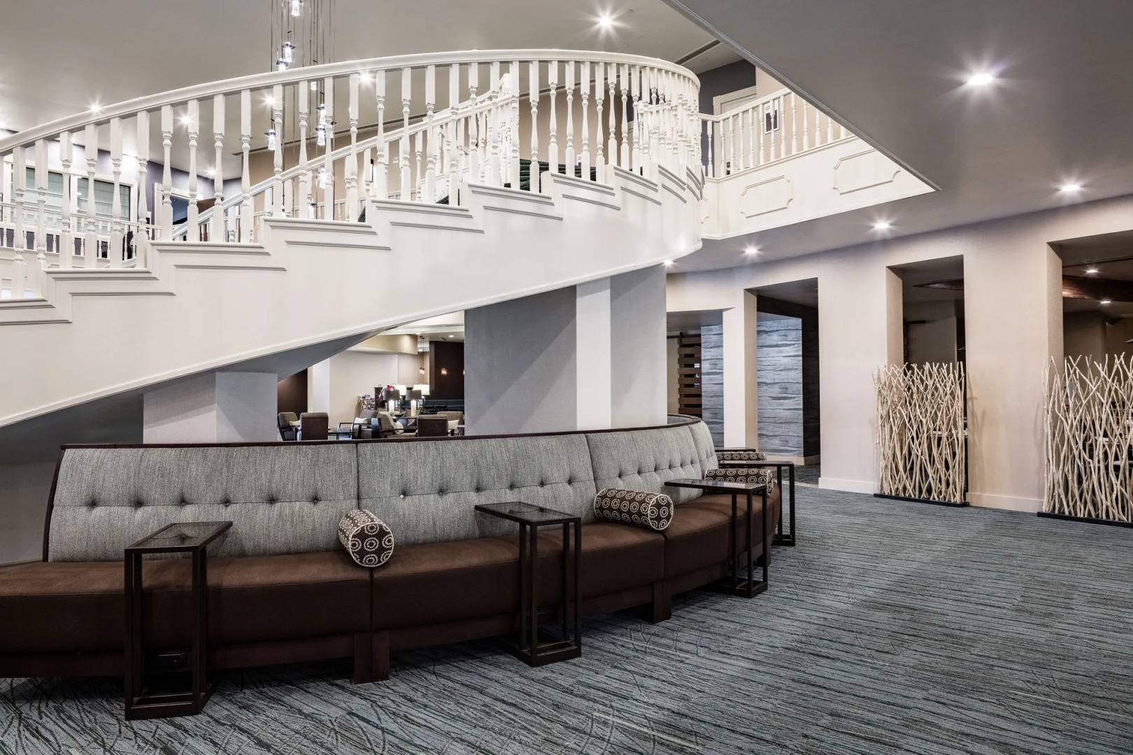 Delta Hotels by Marriott Helena Colonial