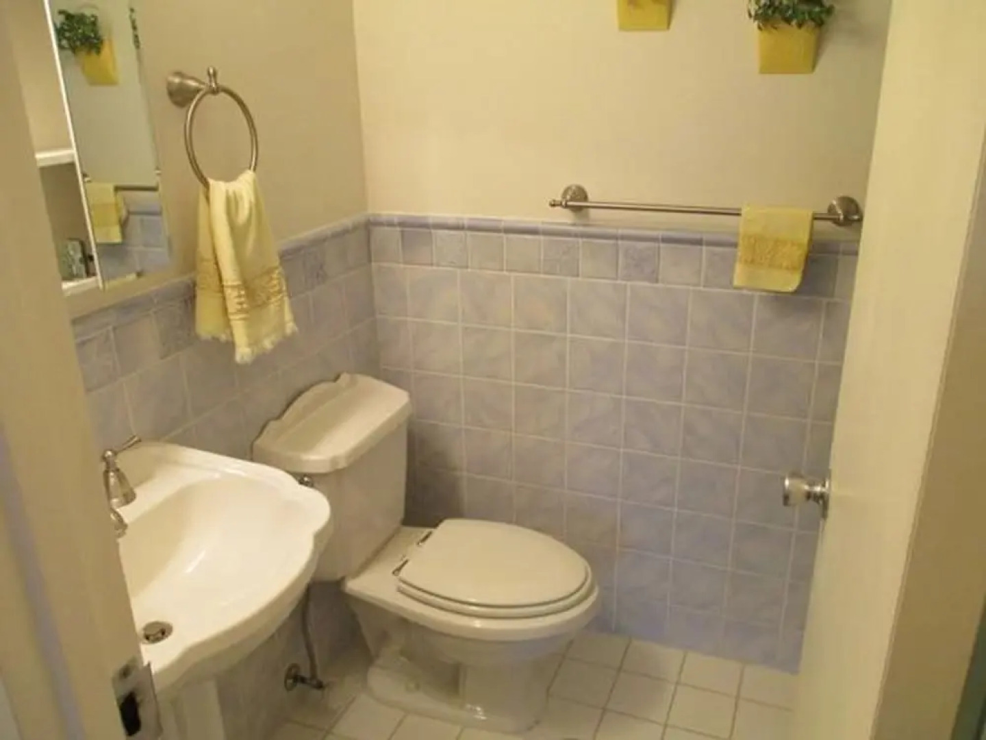 Henlopen Unit 213 by Long & Foster