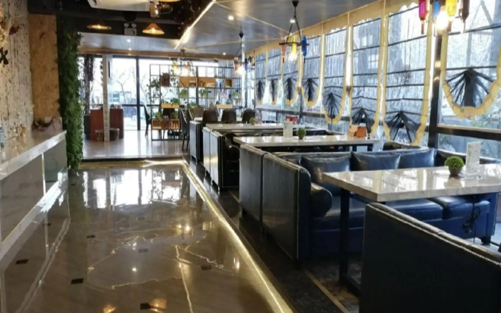 Huiqian Group Hotel (Shaotong Huandong)