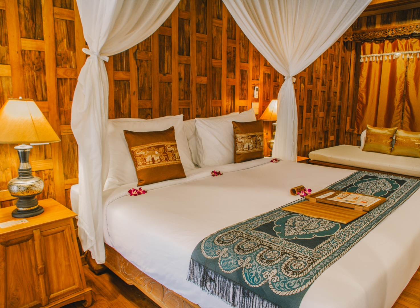 Курортный отель Santhiya Koh Phangan Resort & Spa