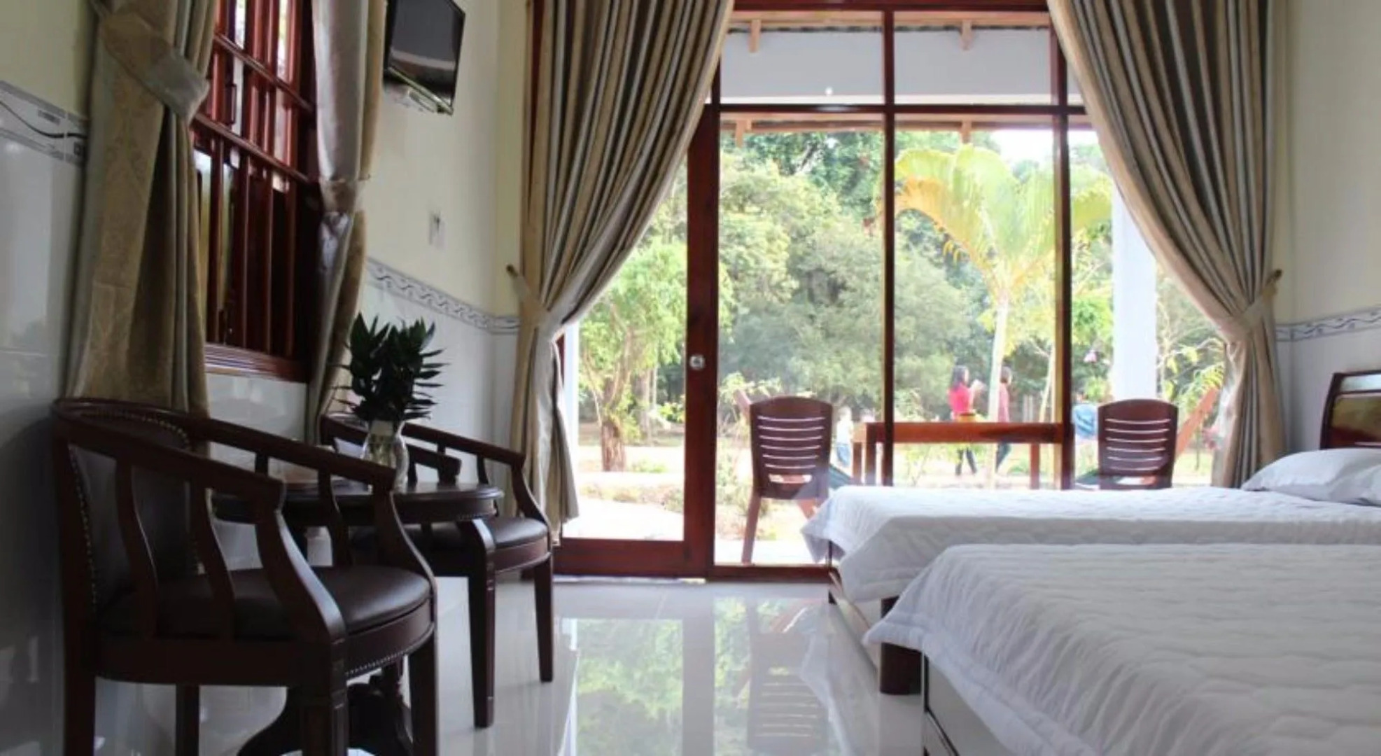 Hoa Nhat Lan Bungalow