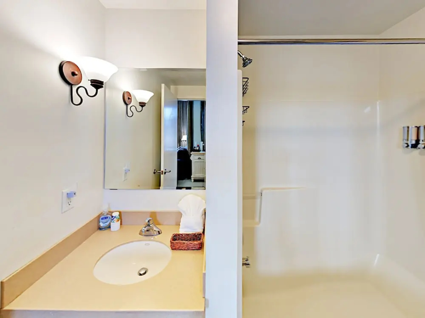 W Stillwater Condo Units 3018, 3020, and 3022 2 Bedrooms 3 Bathrooms C
