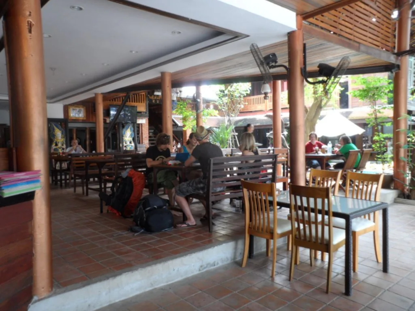 Tony's Place Beds and Breakfast