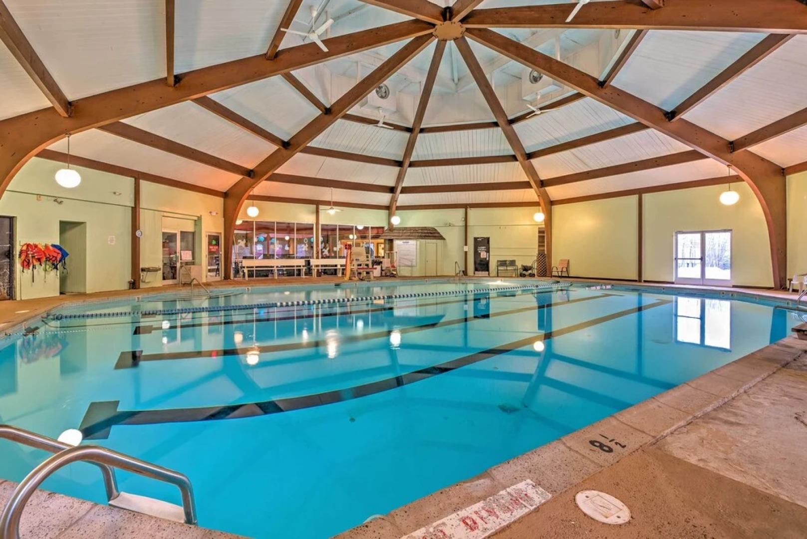 Long Pond Home w/ Private Hot Tub & Game Room