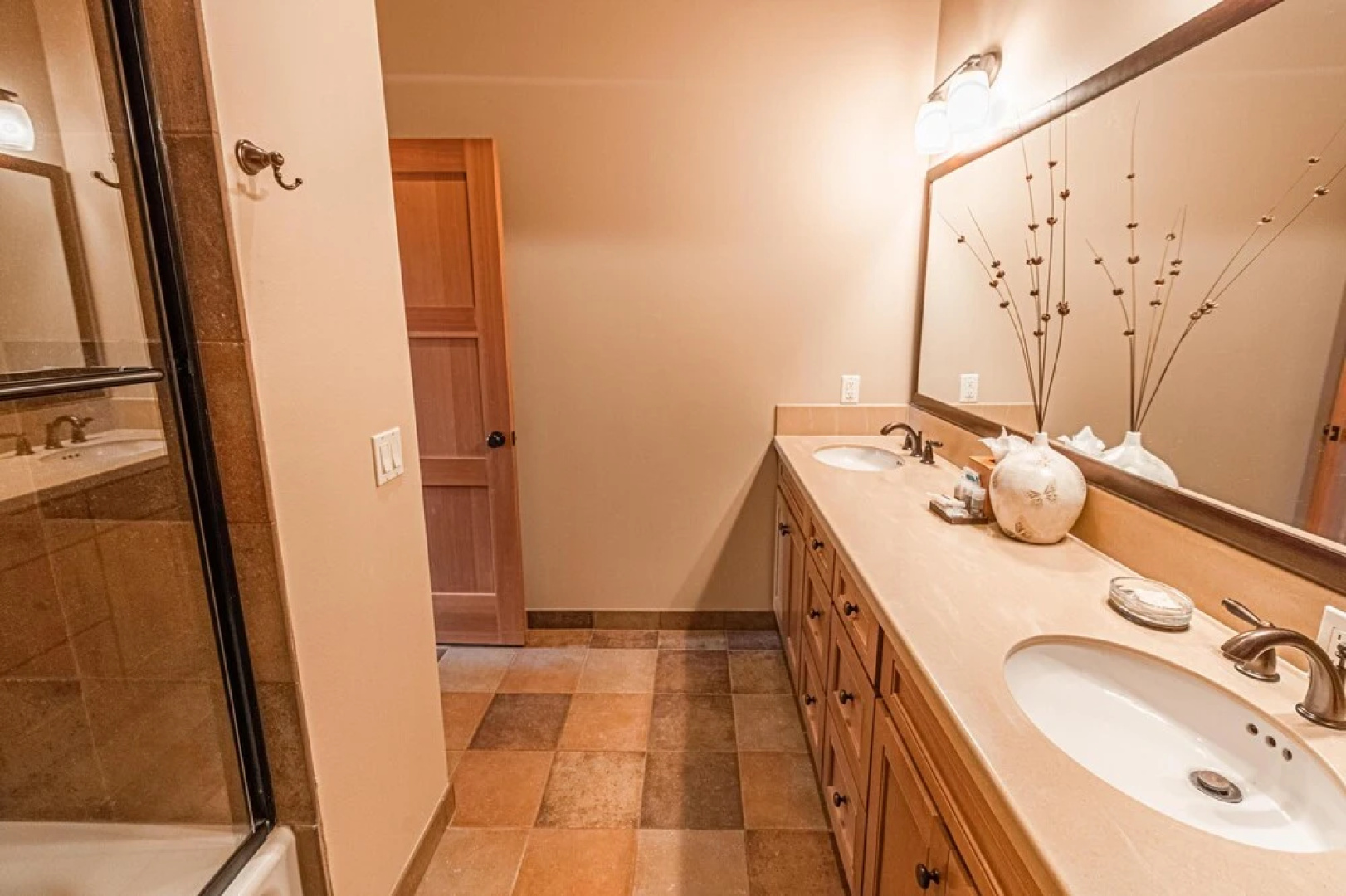 Lodges at Cannon Beach C2