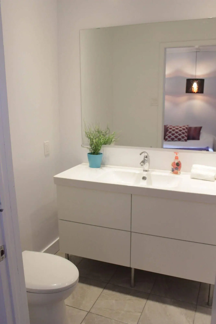 MTLVacationRentals - The Entertainer