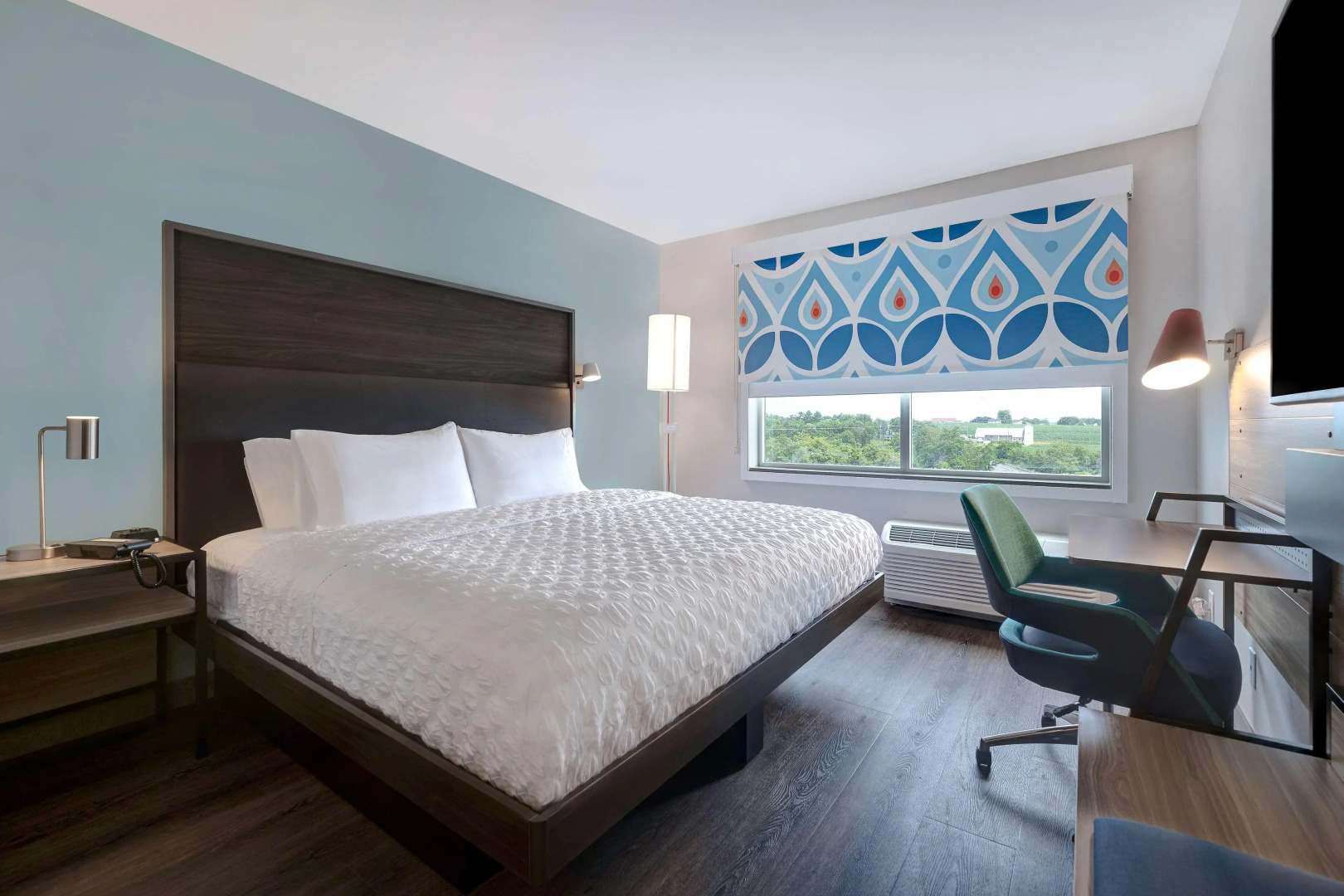 Tru by Hilton Grantville, PA