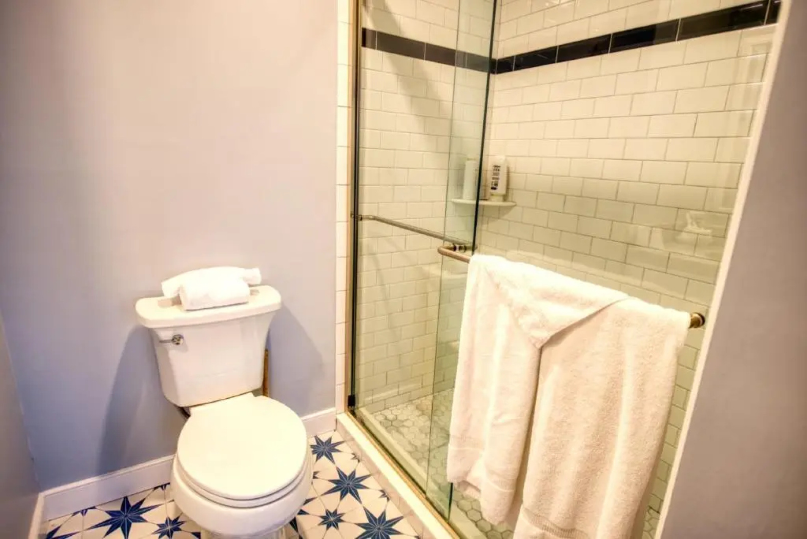 Scotlaur Inn Bed & Breakfast