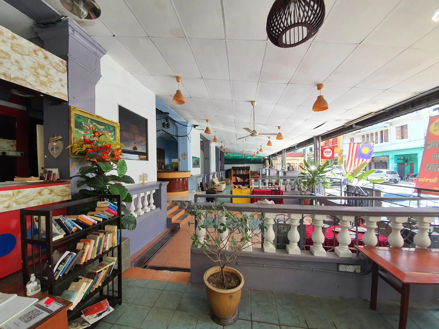 SPOT ON 90137 Casavilla Hotel Pudu