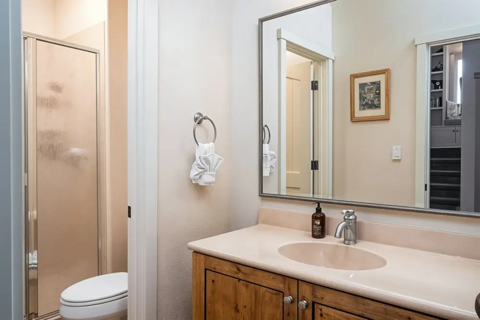 Casa Cassaretto - This Beautiful Lakefront Home is Only 50 yards from Marina Beach by Yosemite Region Resorts