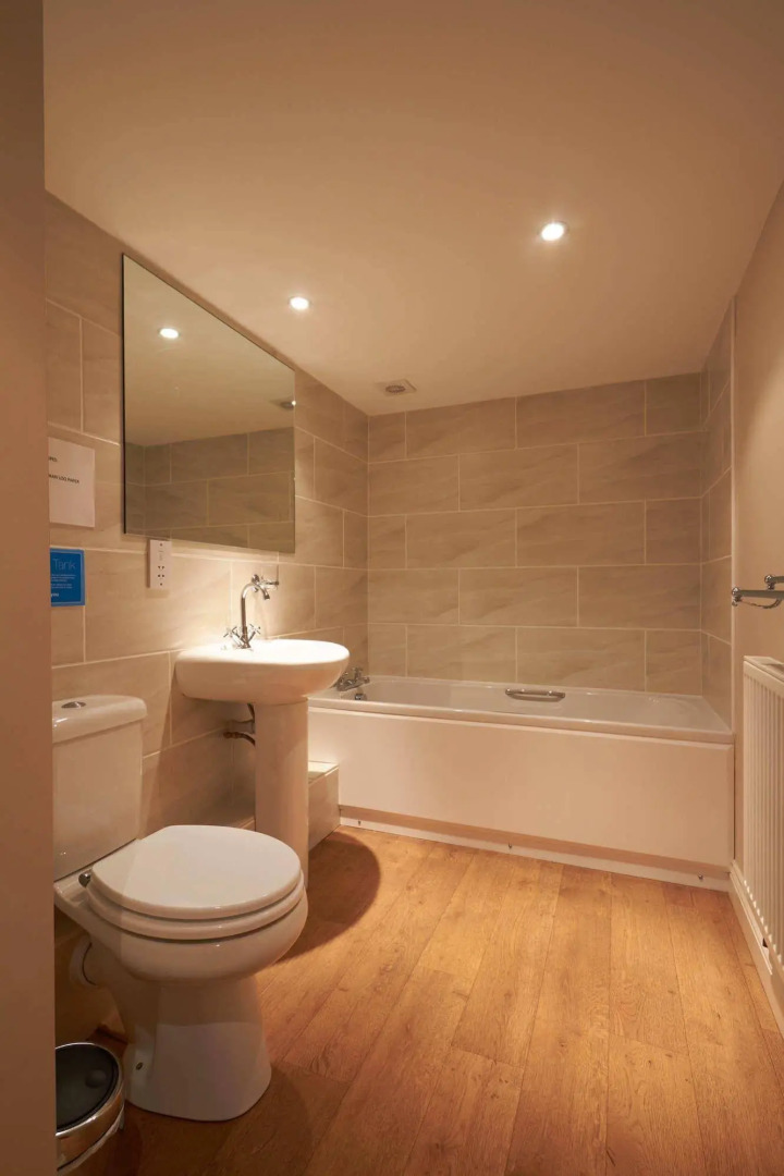 West Pennicknold Barn