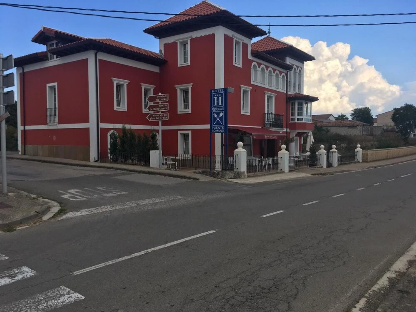 Hotel Restaurante Puente Romano