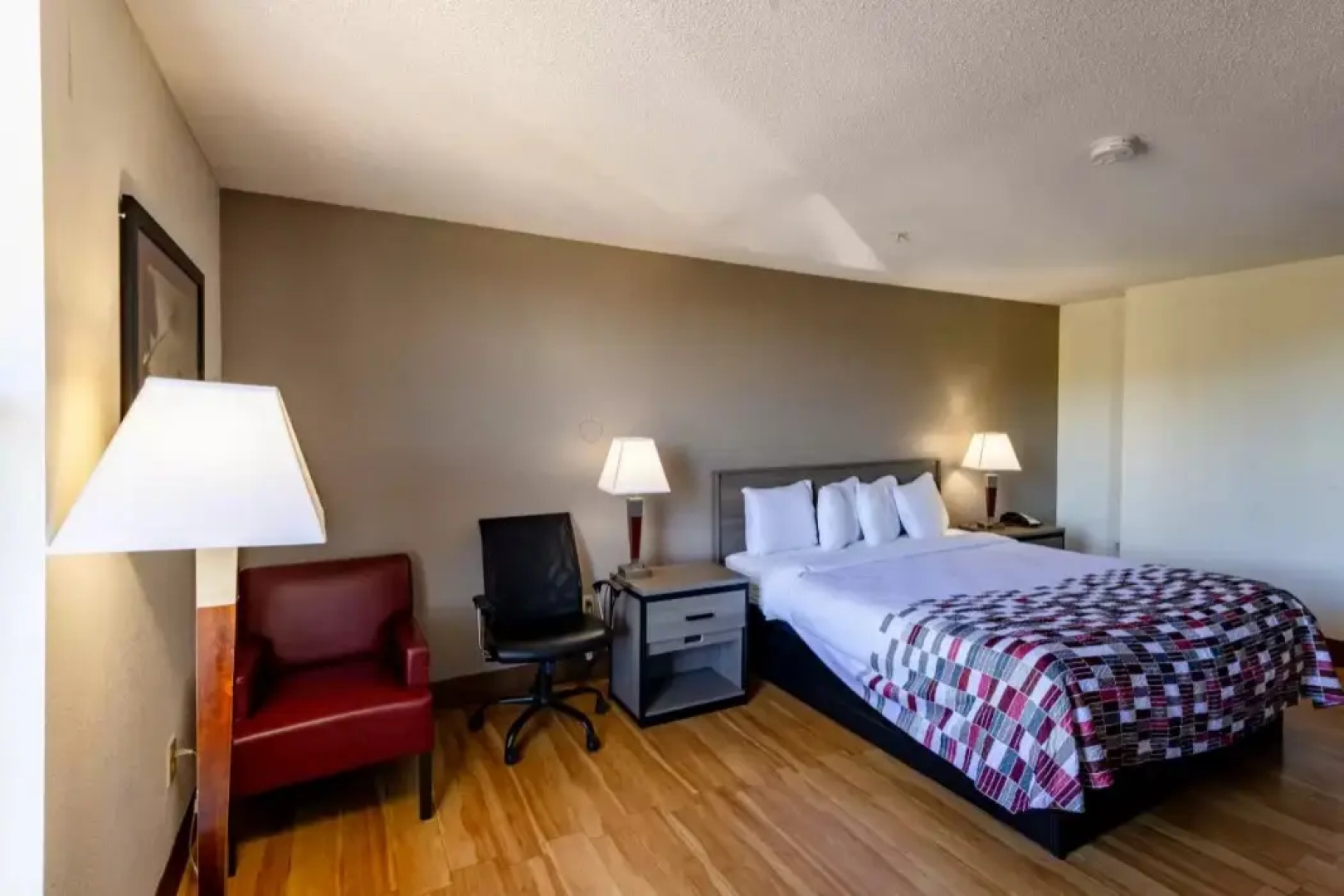 Clarion Pointe