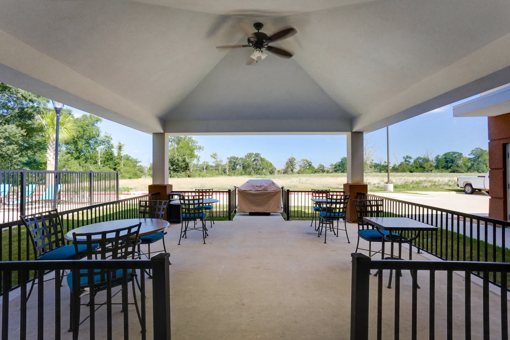 Candlewood Suites College Station At University by IHG