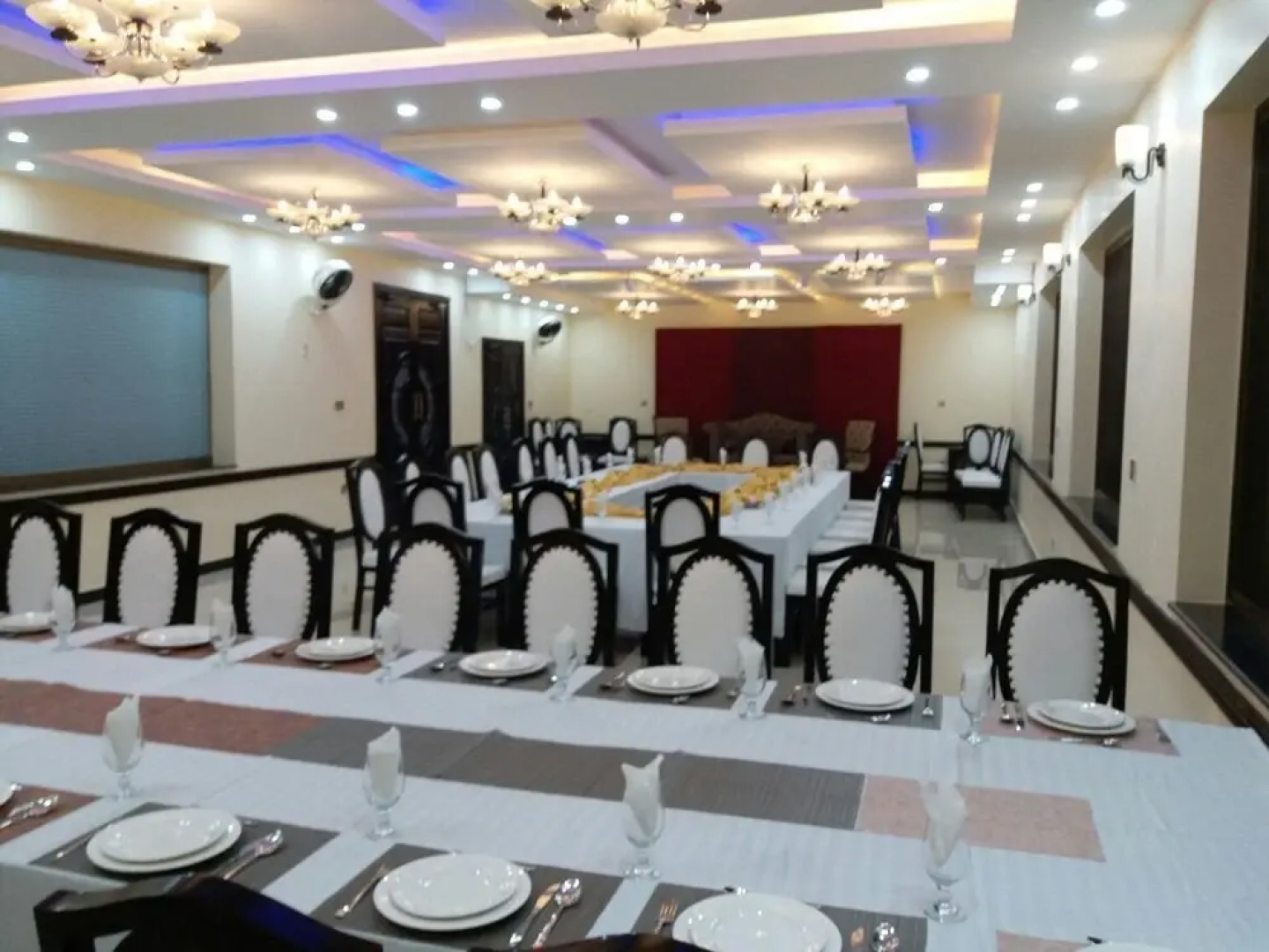 Hotel Executive Lodge