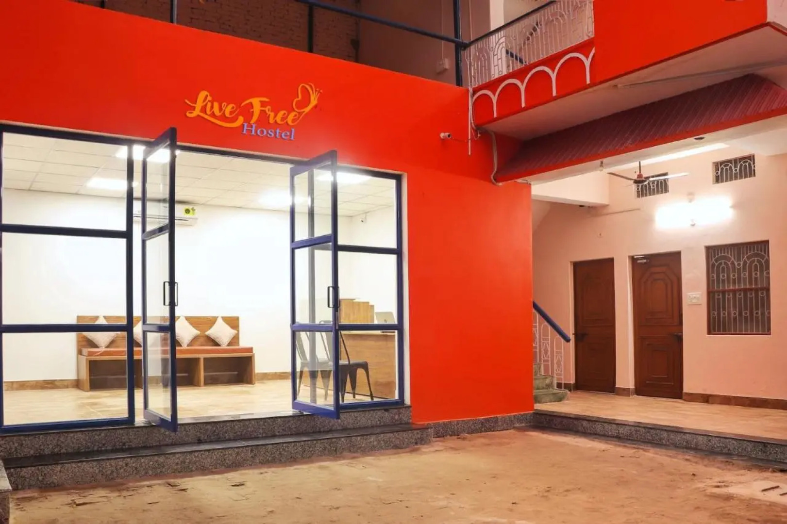 Live Free Hostel