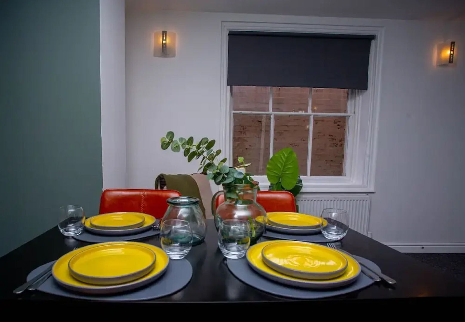 Nest Easy - Derngate Basement