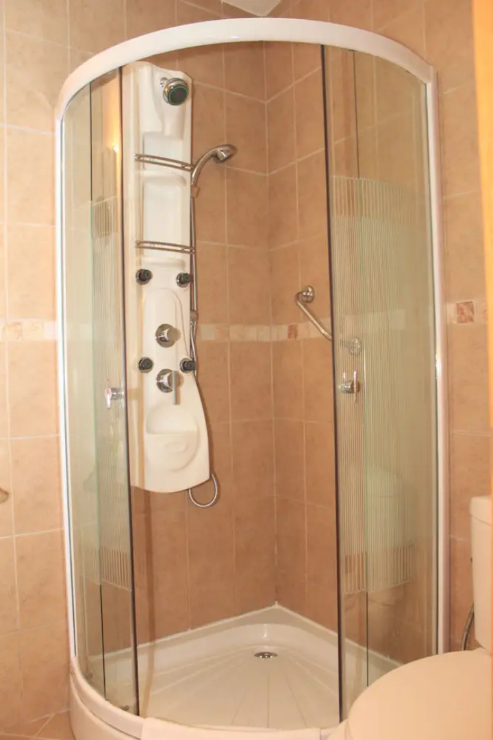 Hotel Romanov
