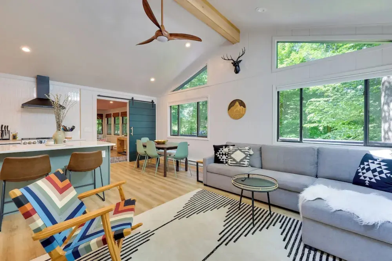 'sweetfern' Gouldsboro Cabin: Deck + Lake Access