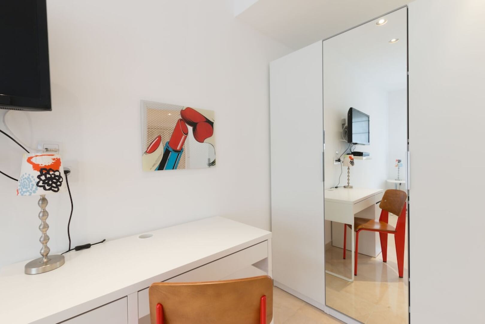 High Class Condo at Marina by FeelHome