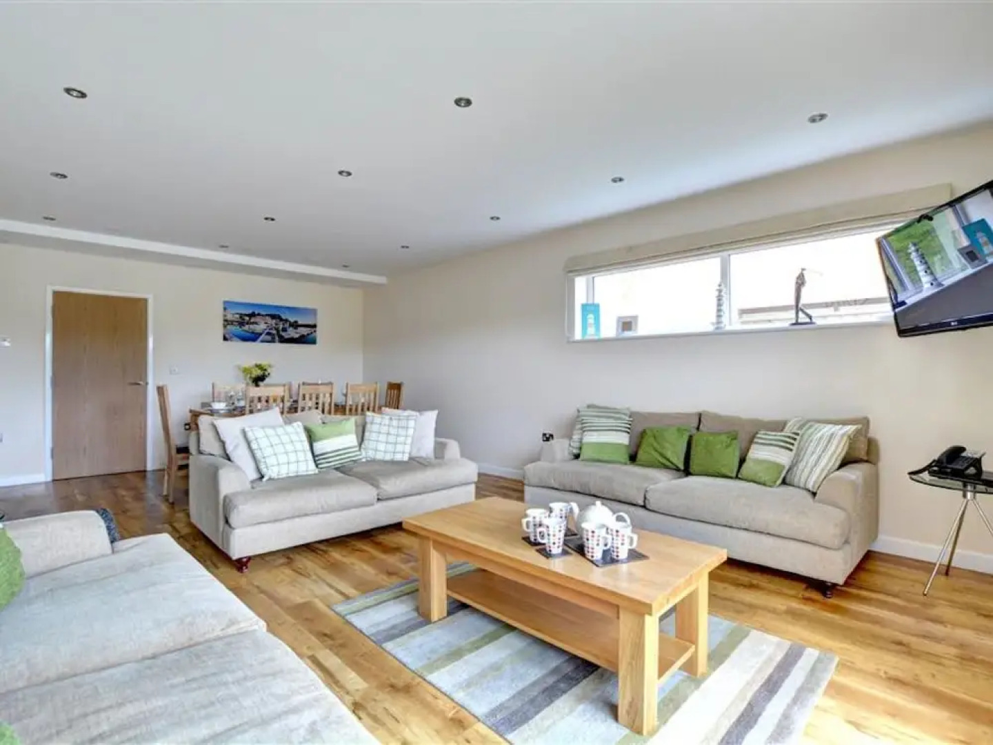 Idyllic Holiday Home in Saint Columb With Terrace