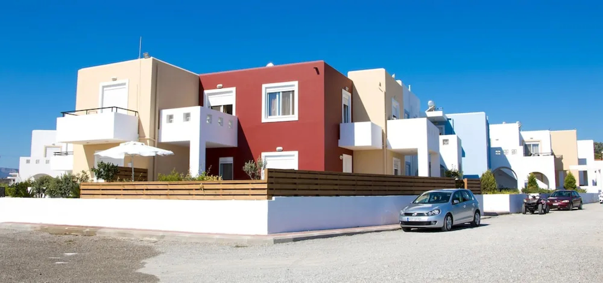 Gennadi Gardens Apartments