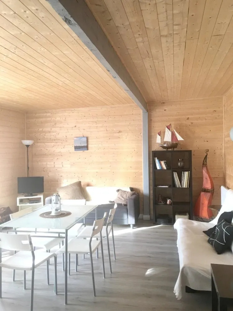 House With 2 Bedrooms in Belin-béliet, With Pool Access, Enclosed Gard