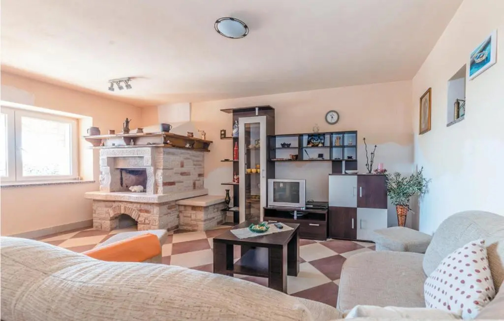 Holiday House Adrian