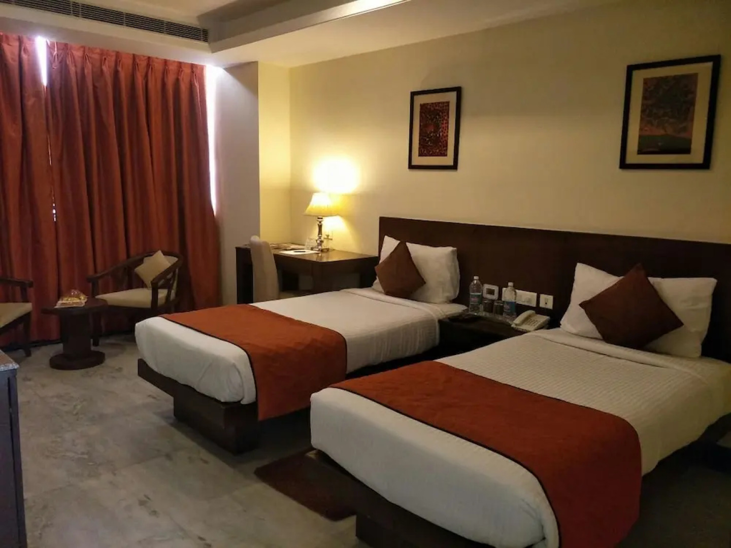 Enkotel Premier Hotel