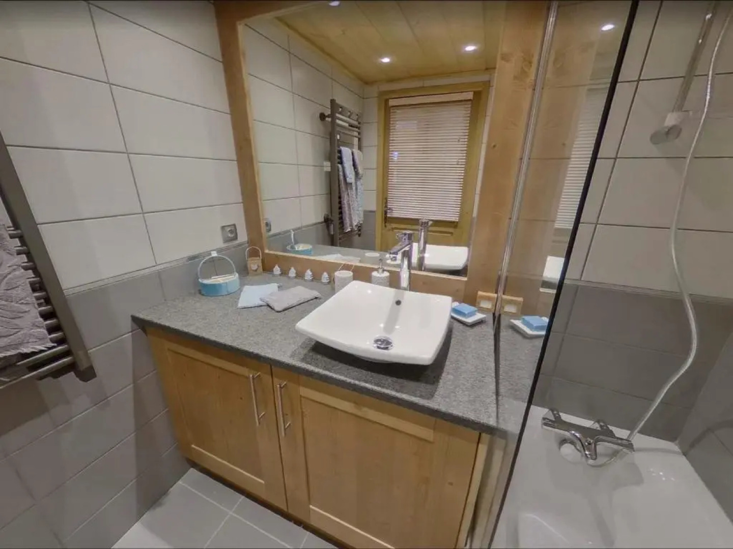 Appartement Villard-sur-Doron, 3 pièces, 6 personnes - FR-1-293-354