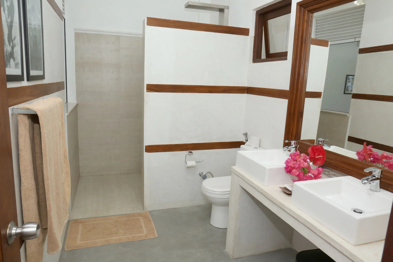 Sea World Boutique Hotel