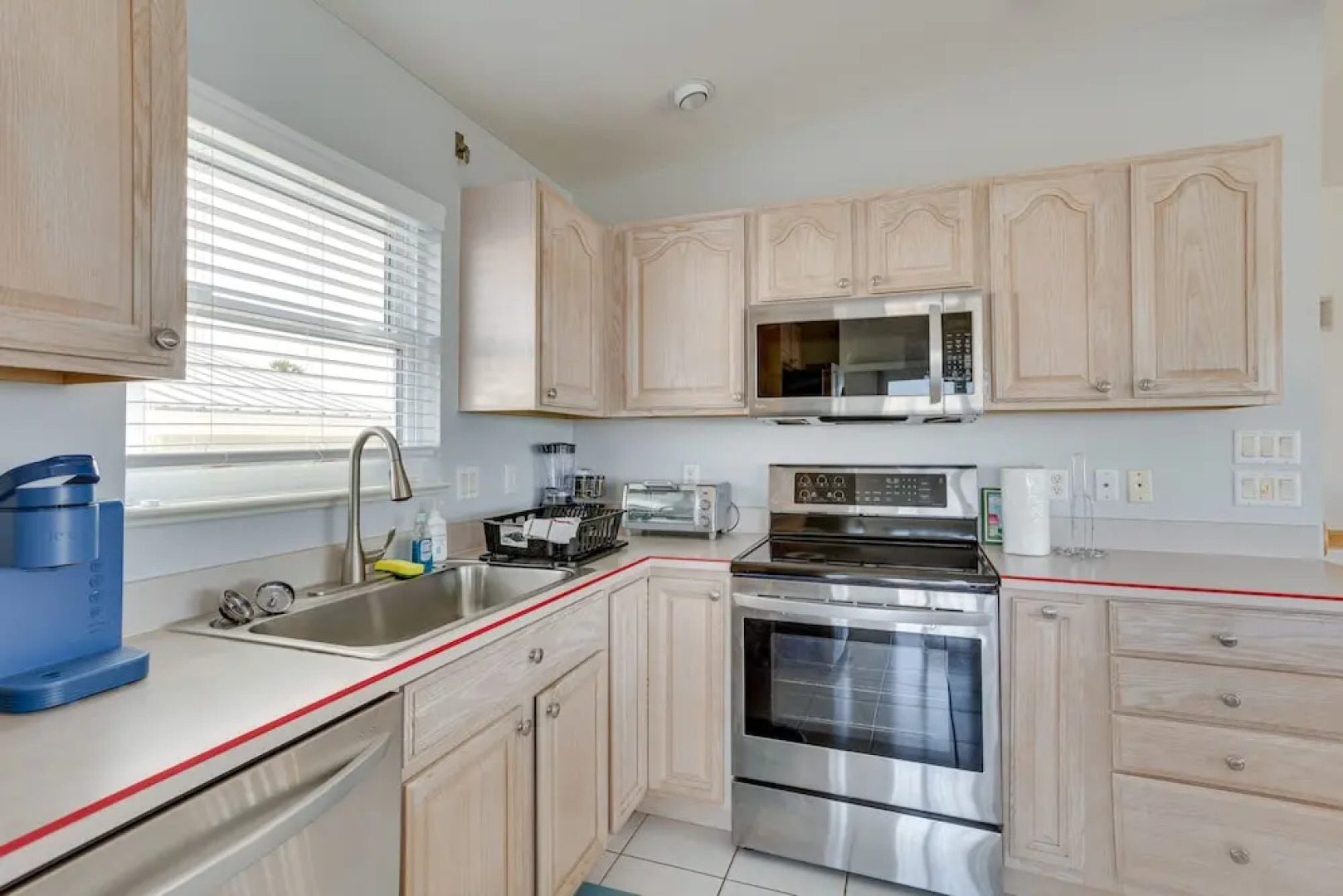 Nettles Island, Jensen Beach Home w/ Patio & Grill