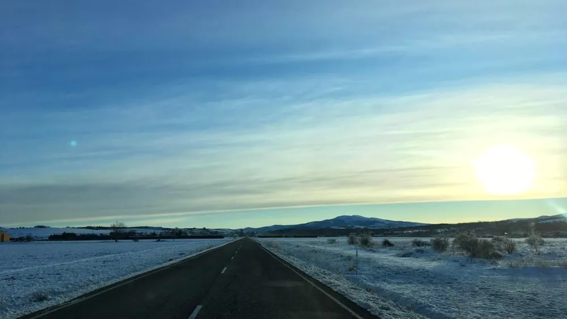 House With 4 Bedrooms in Villasur de Herreros, With Wonderful Lake View, Furnished Garden and Wifi