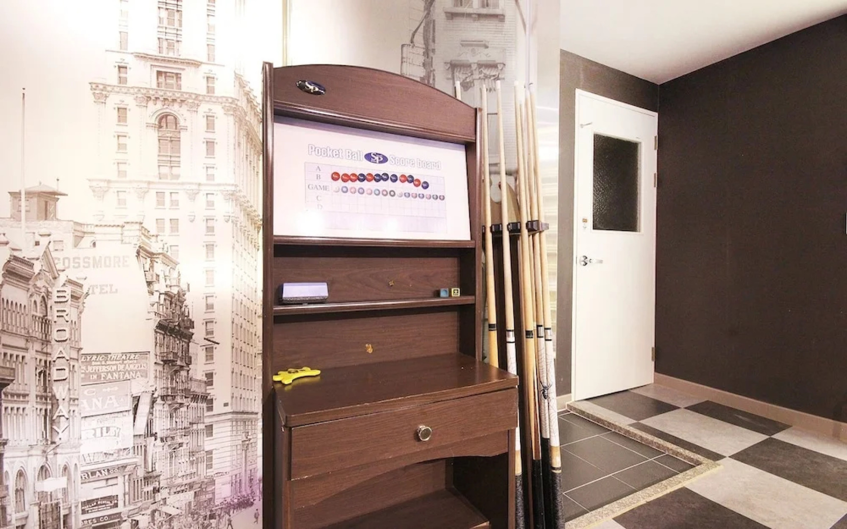 Yeongju Case Business Hotel