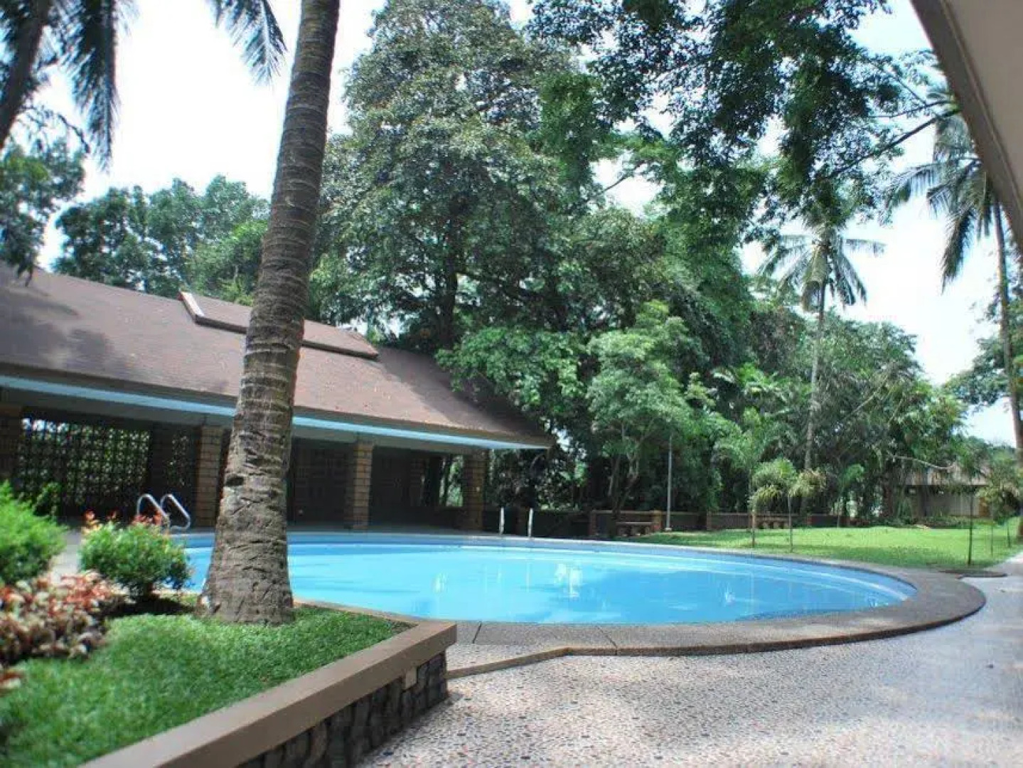 Los Arcos de Hermano Inc.