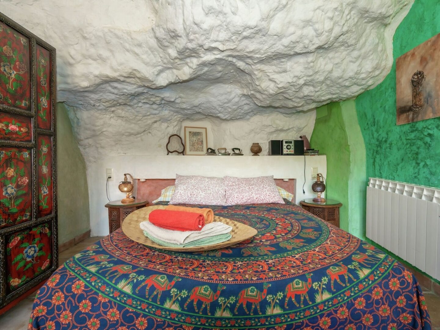 Rustic Cave House Situated in the Albacete Region