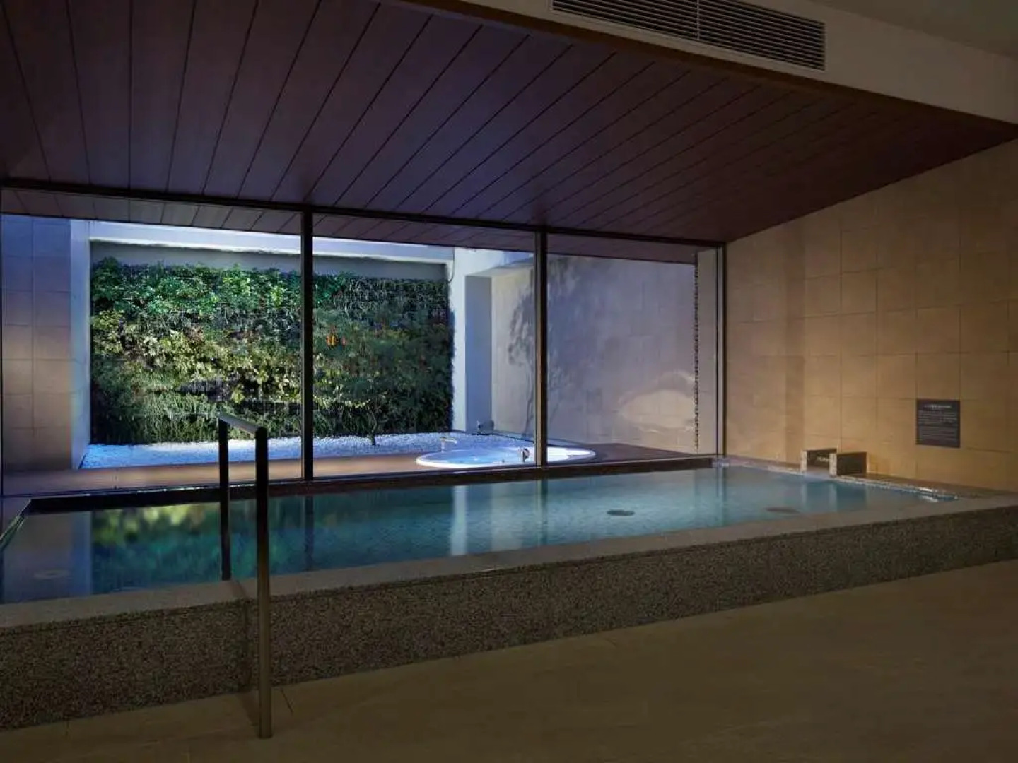 Mitsui Garden Hotel Osaka Premier