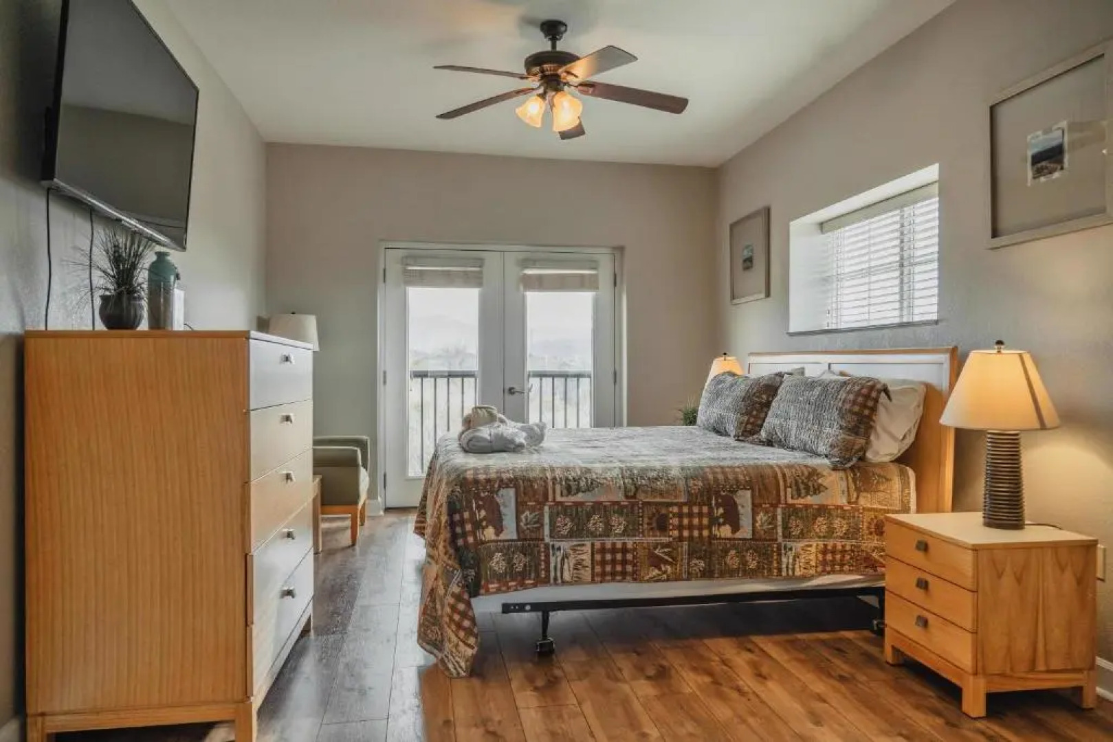 MVC - Unit 3707 - Sweet Wilderness